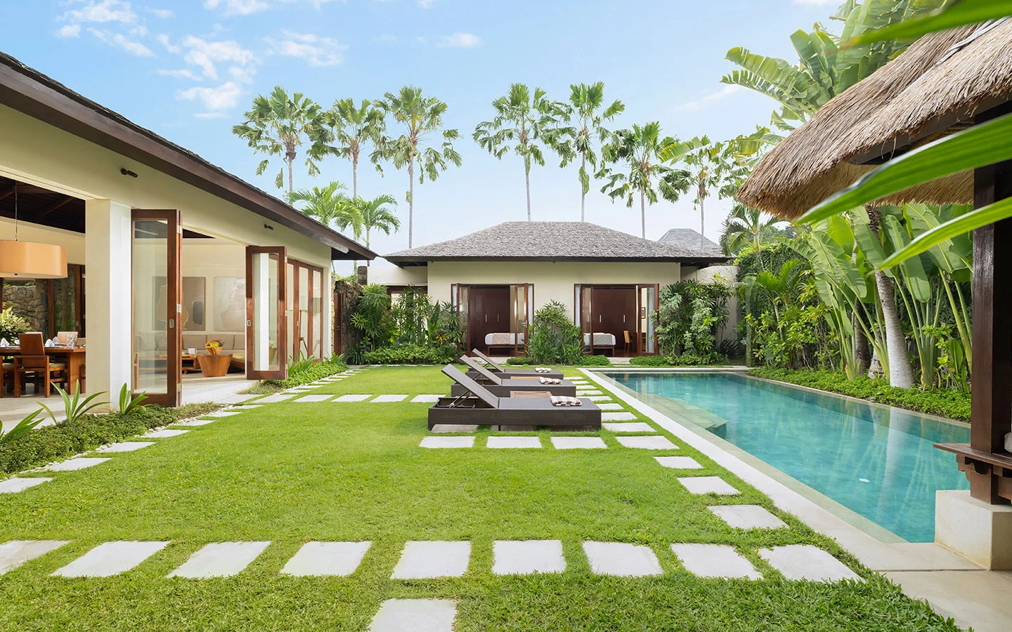 Luxury 5BR Villa with Private Pool in Seminyak Bali — image 3