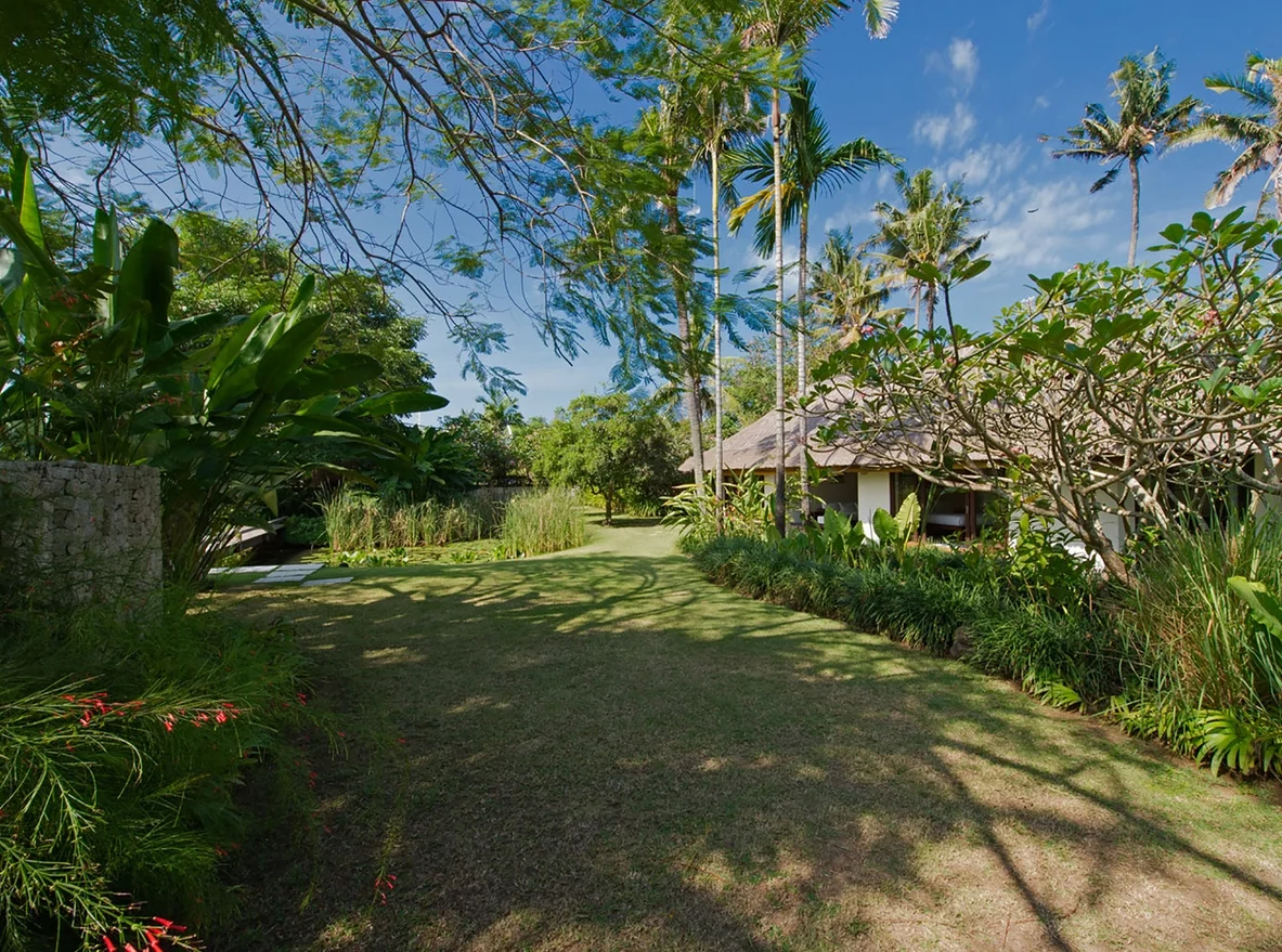 Majestic 5BR Seaside Estate in Ketewel, Bali – BVI3700 — image 18