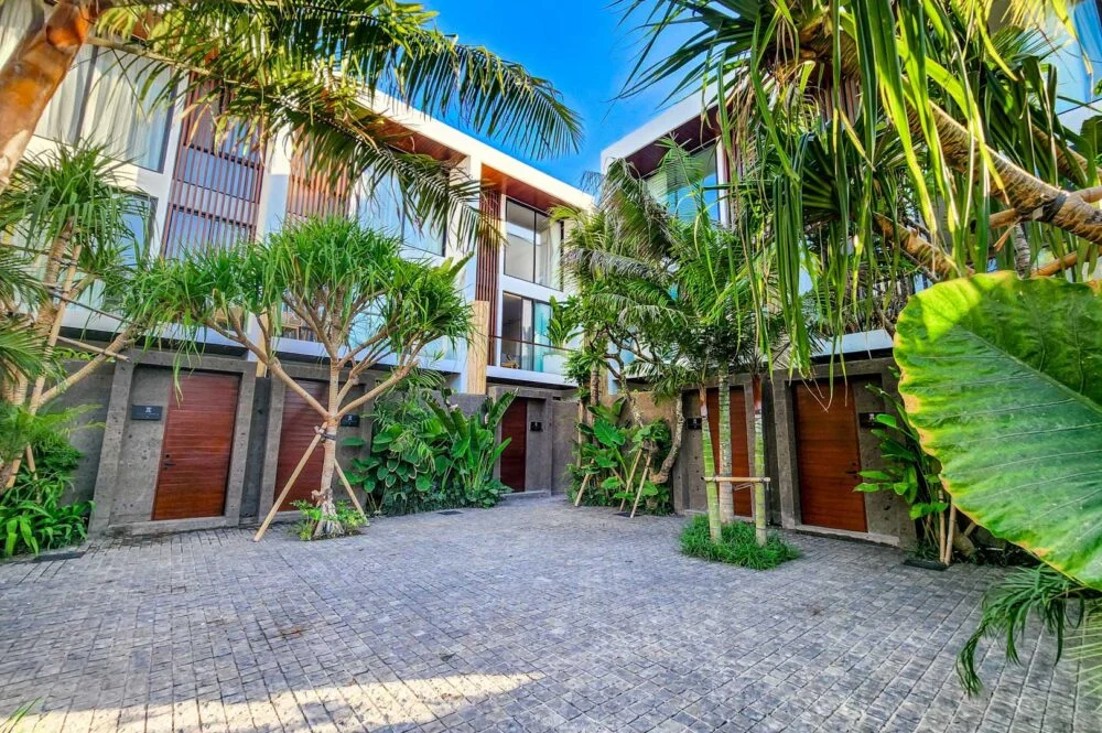 2-Bedroom Private Pool Villa Rental in Canggu – Modern Pool Villas (BVI71109) — image 7