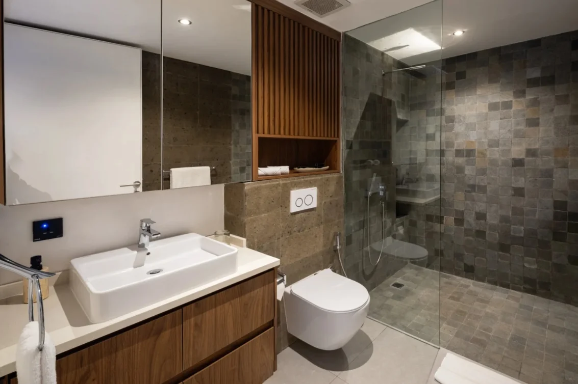 2-Bedroom Villa Rental with Plunge Pool in Umalas – Modern Villa — image 11