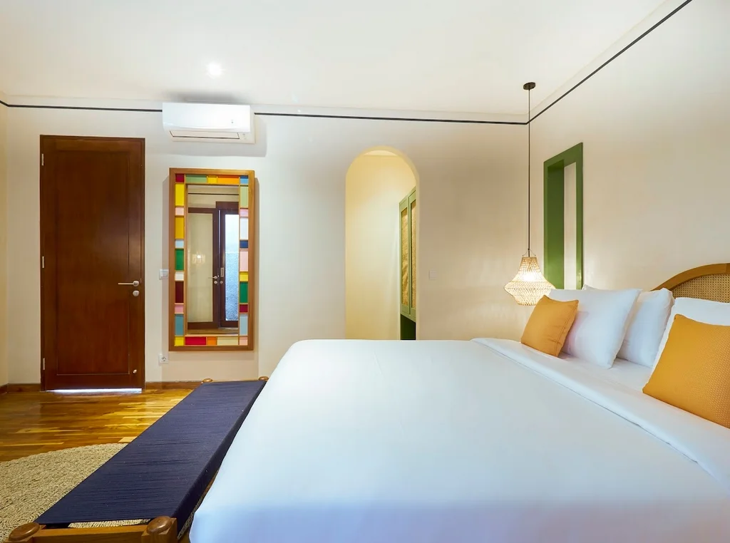 Modern 3-Bedroom Villa in Canggu – Private Pool & Near Batu Belig Beach — image 13