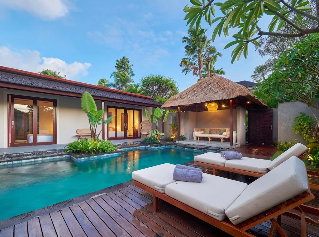 Modern 3-Bedroom Villa in Canggu – Private Pool & Near Batu Belig Beach — image 9