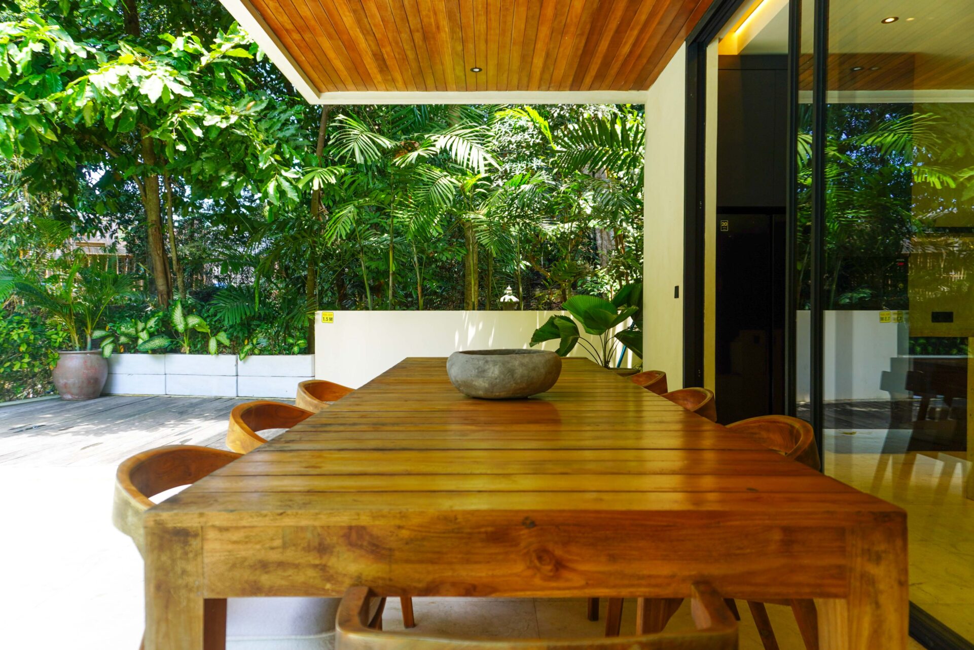 Modern 3-Bedroom Riverside Villa for Yearly Rent in Tumbak Bayuh — image 5