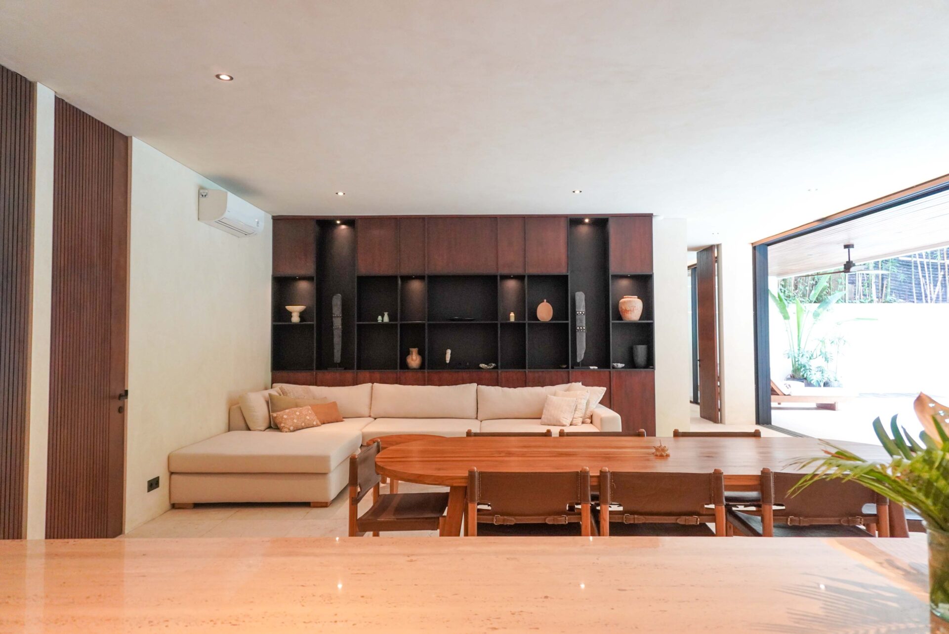 Modern 3-Bedroom Riverside Villa for Yearly Rent in Tumbak Bayuh — image 12