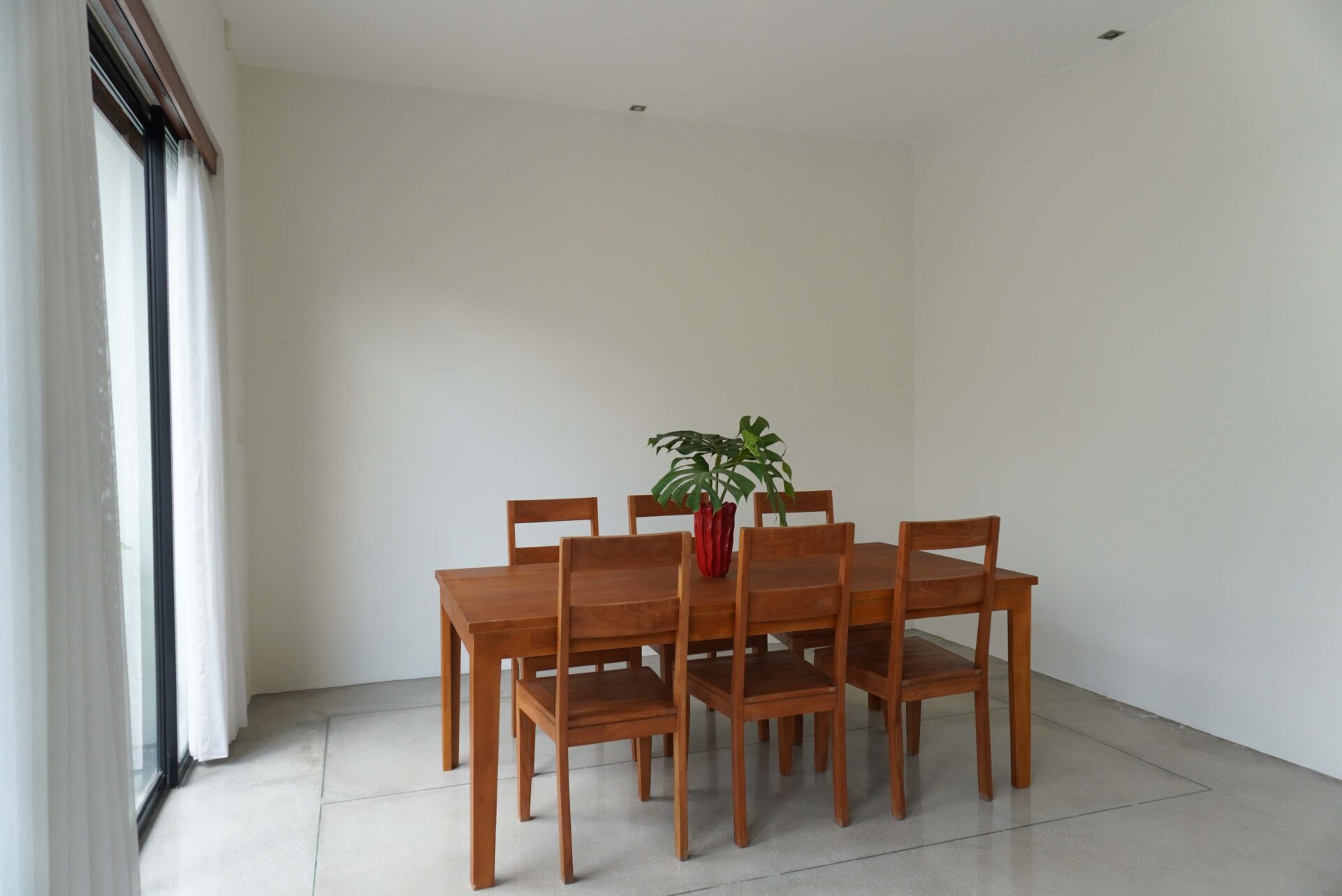 Modern 3 bedroom villa in Central Seminyak — image 11