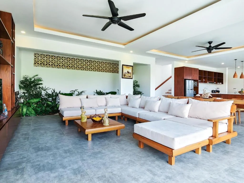 4-Bedroom Modern Villa with Private Pool in Canggu – Modern Villa — image 13