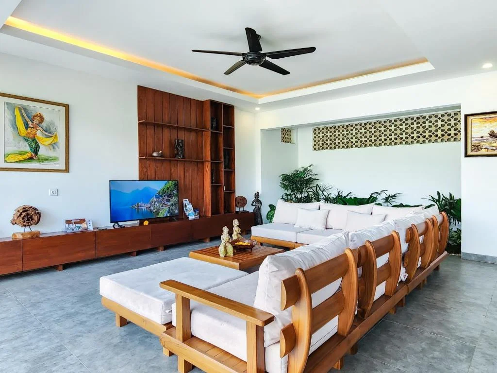 4-Bedroom Modern Villa with Private Pool in Canggu – Modern Villa — image 12