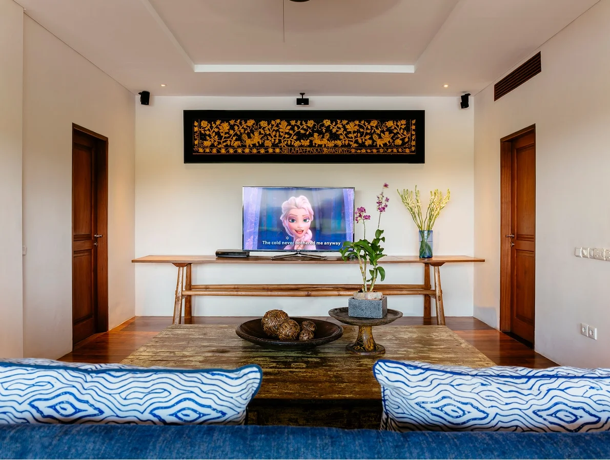 Oceanfront 5BR Luxury Villa on Cemagi Beach – BVI3868 — image 19