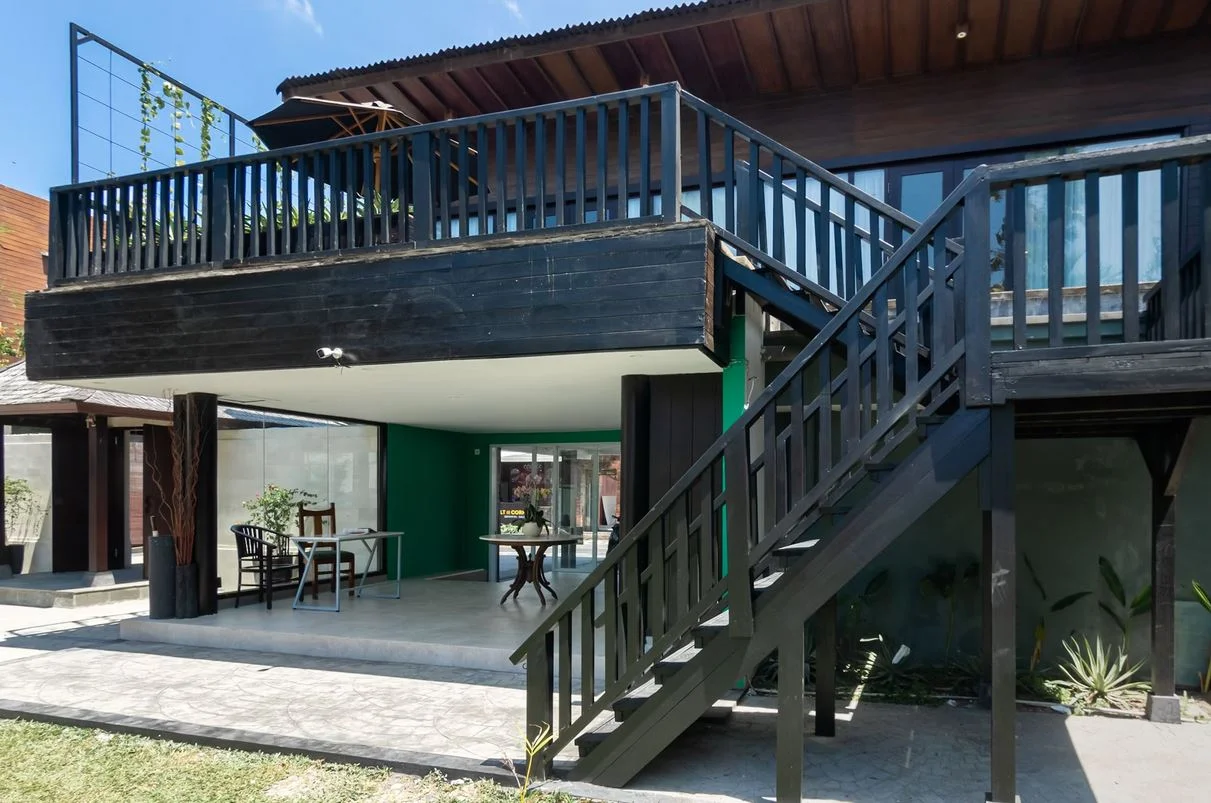 1BR Artistic Haiti-Themed Villa with Private Pool in Seminyak — image 6