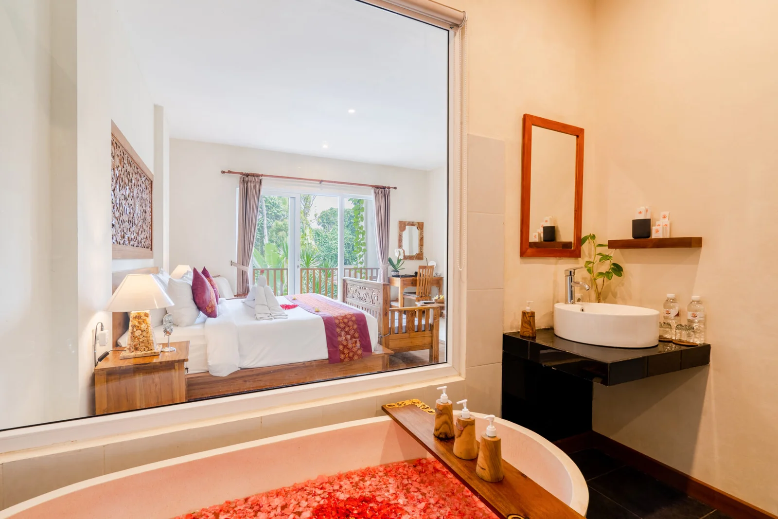 One-Bedroom Suite Rental in Ubud – One-Bedroom Suite — image 8