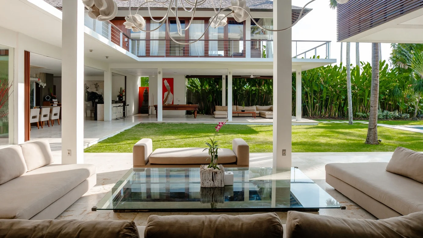 Party-Ready 5BR Villa w/ Pool, DJ Booth & Rooftop Lounge in Berawa – BVI2133 — image 16
