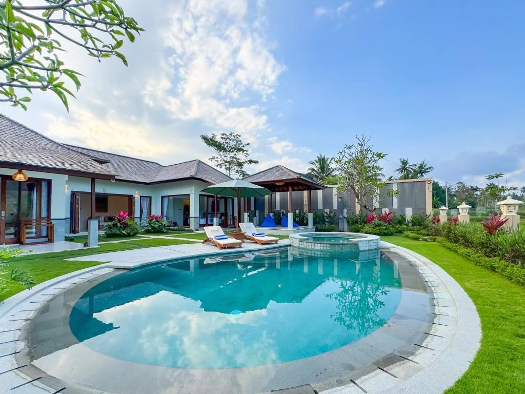 2-Bedroom Villa with Private Pool & Jacuzzi in Ubud – Peaceful Villas BVI72438