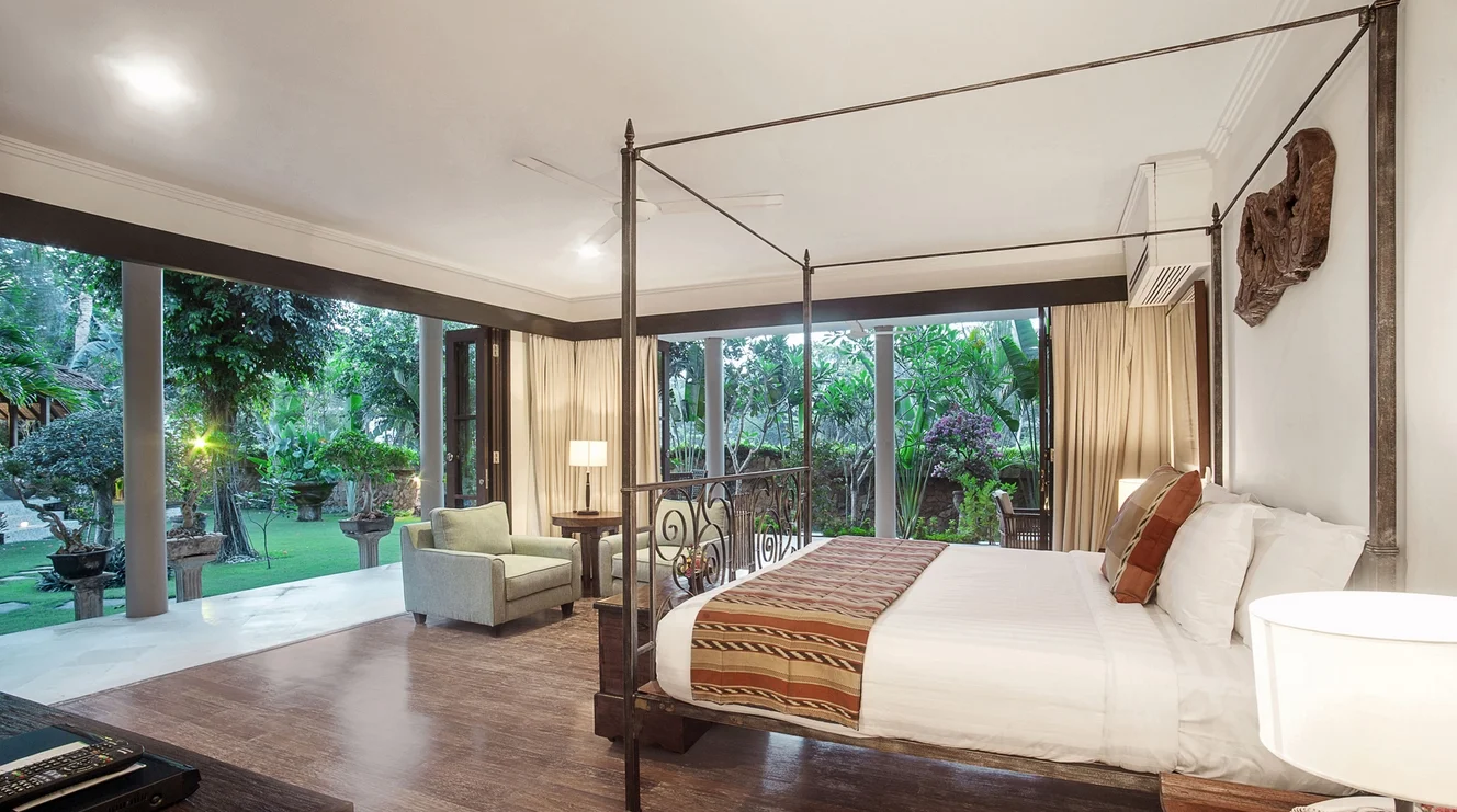 Private 4-Bedroom Estate with Pool & Staff in Canggu – BVI619 — image 7