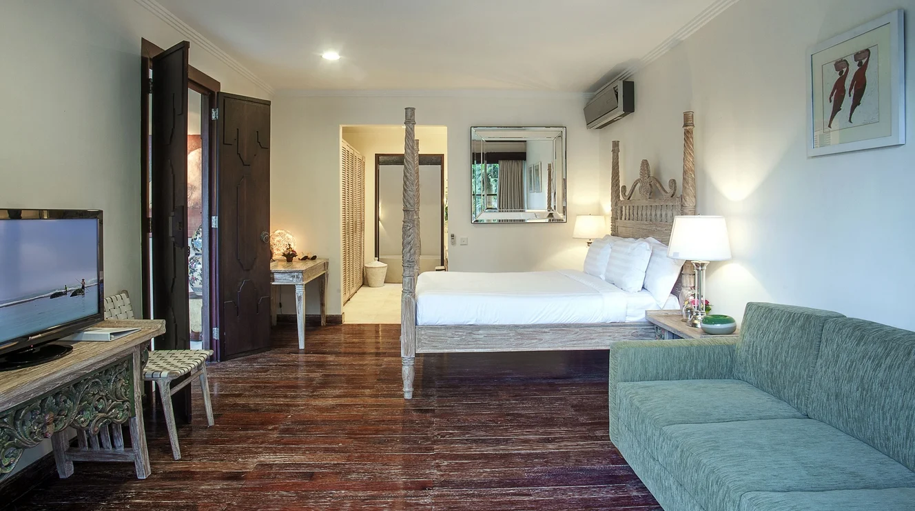 Private 4-Bedroom Estate with Pool & Staff in Canggu – BVI619 — image 6
