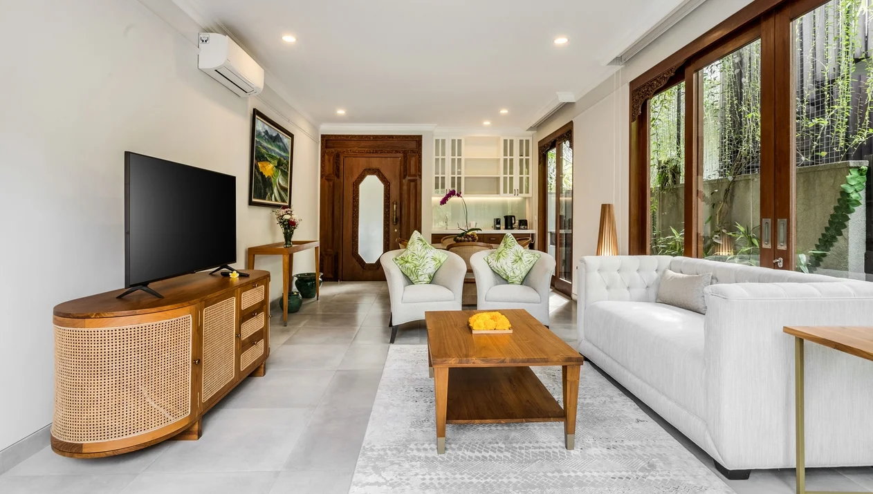 Romantic 1-Bedroom Villa in Ubud – Infinity Pool, Rooftop & Jungle View — image 9