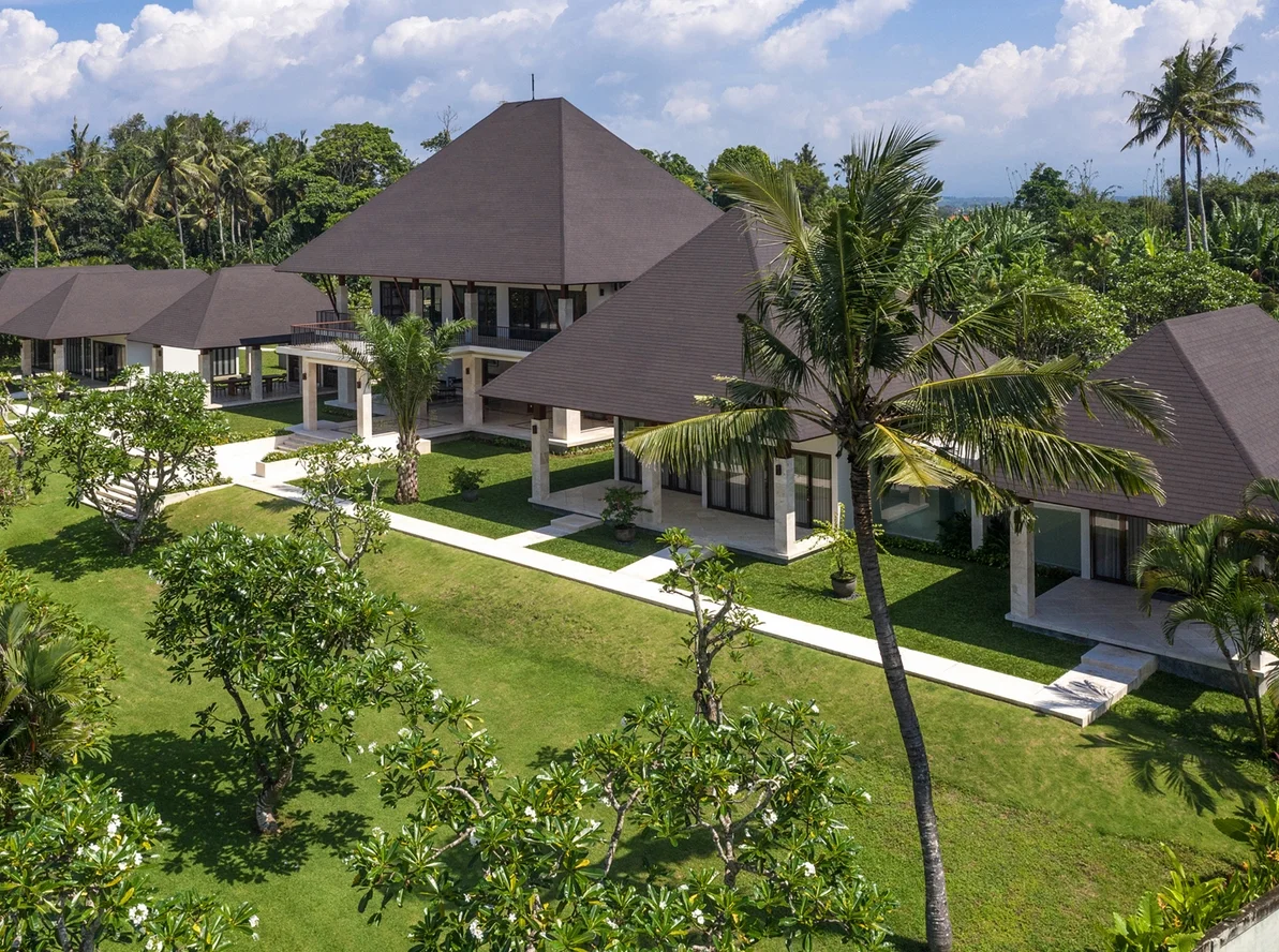 Seaside 9-Bedroom Retreat with Vast Gardens in Tabanan, Bali – BVI1975 — image 6