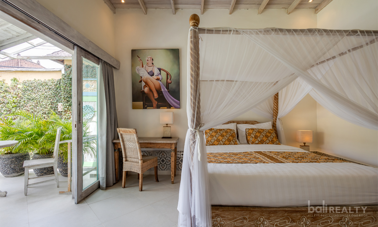 Beautiful Balinese Bohemian Three-Bedroom Villa in Seminyak – Drupadi area 2953 — image 10
