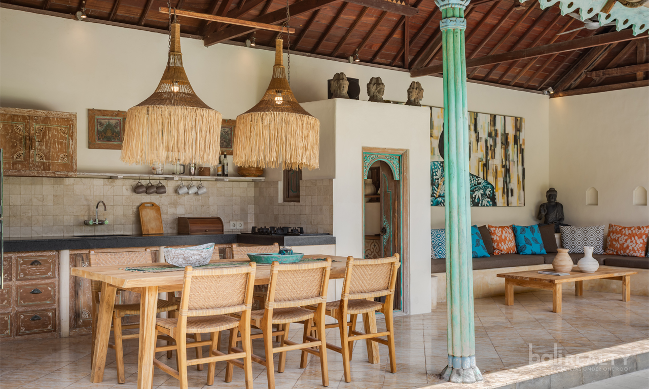 Beautiful Balinese Bohemian Three-Bedroom Villa in Seminyak – Drupadi area 2953 — image 3