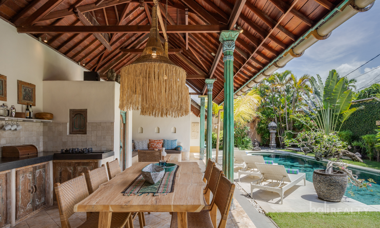 Beautiful Balinese Bohemian Three-Bedroom Villa in Seminyak – Drupadi area 2953 — image 5