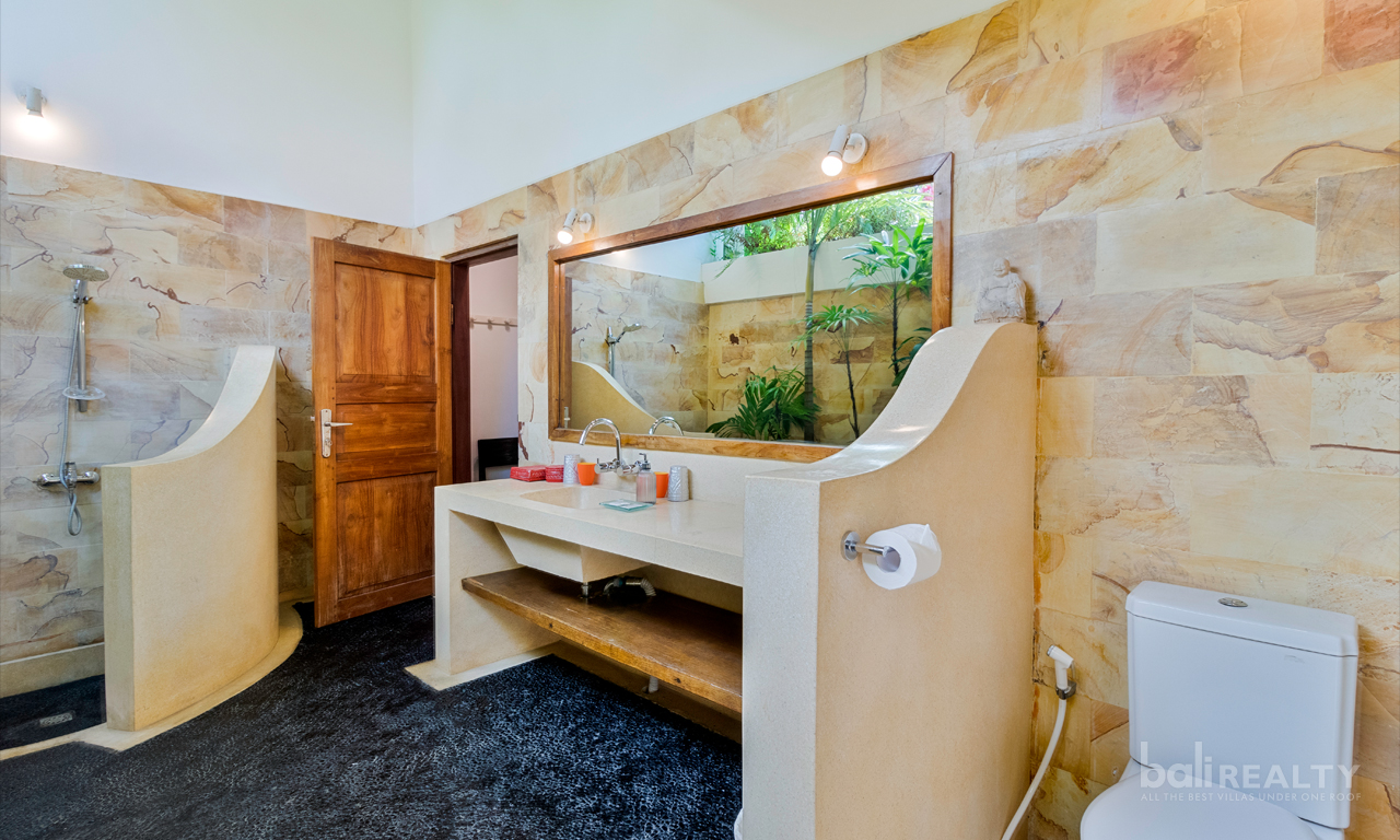 1000sqm in the Heart of Seminyak – A Rare Find 800 Metres from the Beach 2950 — image 14