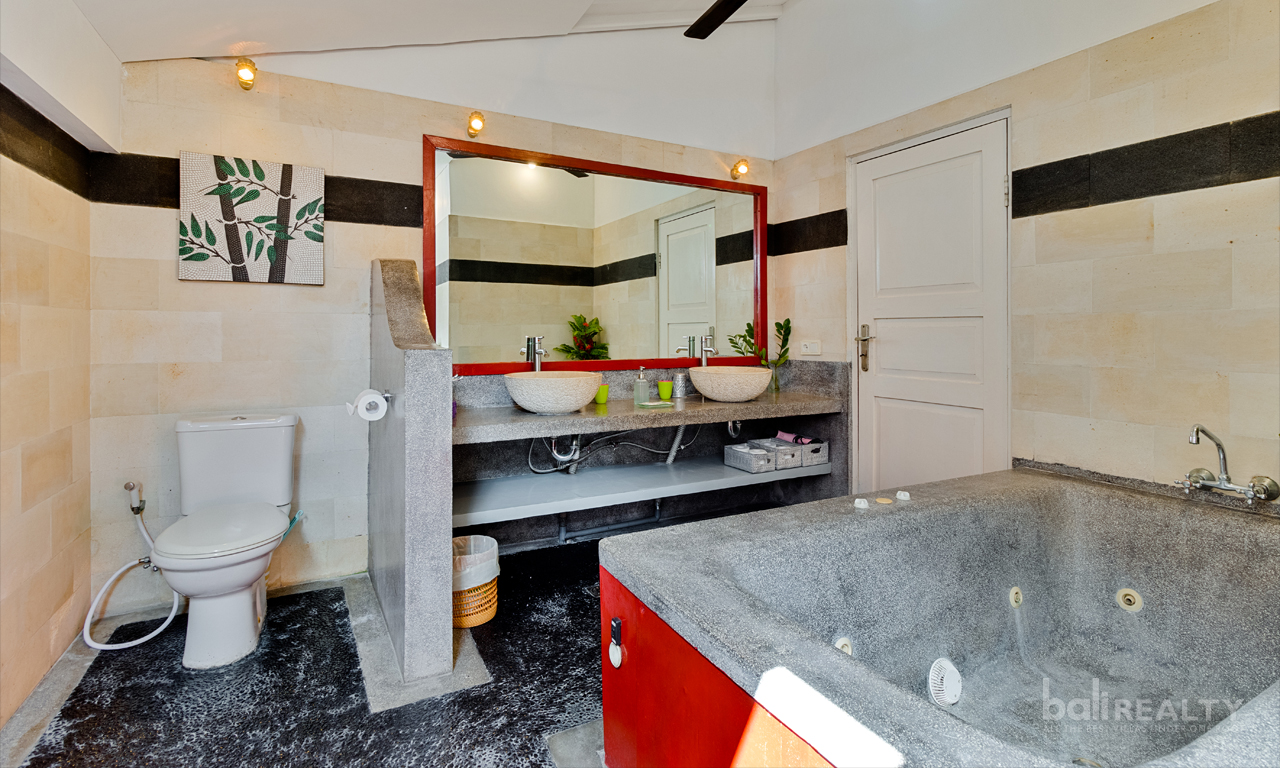 1000sqm in the Heart of Seminyak – A Rare Find 800 Metres from the Beach 2950 — image 7