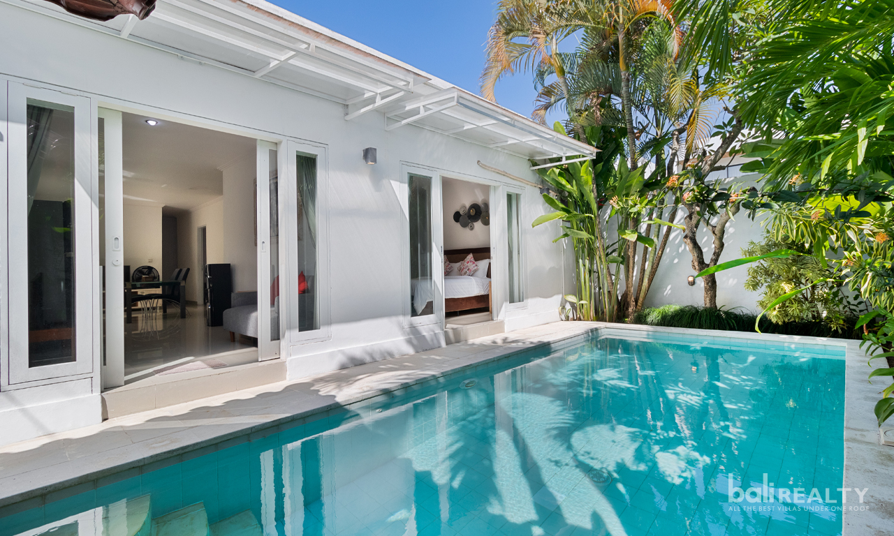 Three-Bedroom Freehold Villa Close to Seminyak – Ideal for Living or Investment – 2983