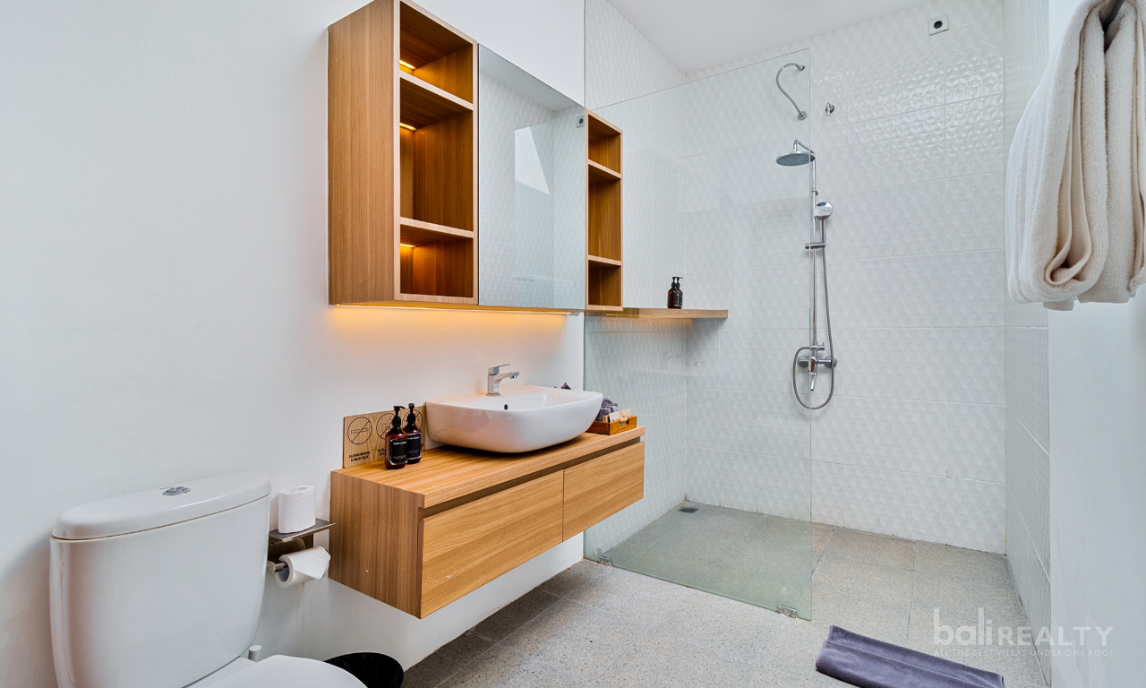 Two-Bedroom Leasehold Villa with 24 year Lease in Seminyak’s Sought-After Location 2986 — image 9