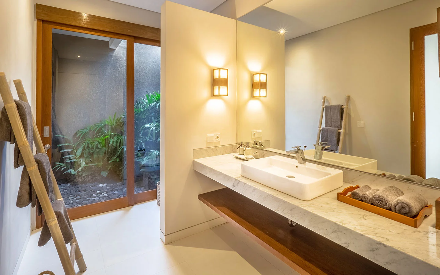 2BR Modern Tropical Villa with Private Pool in Canggu — image 12