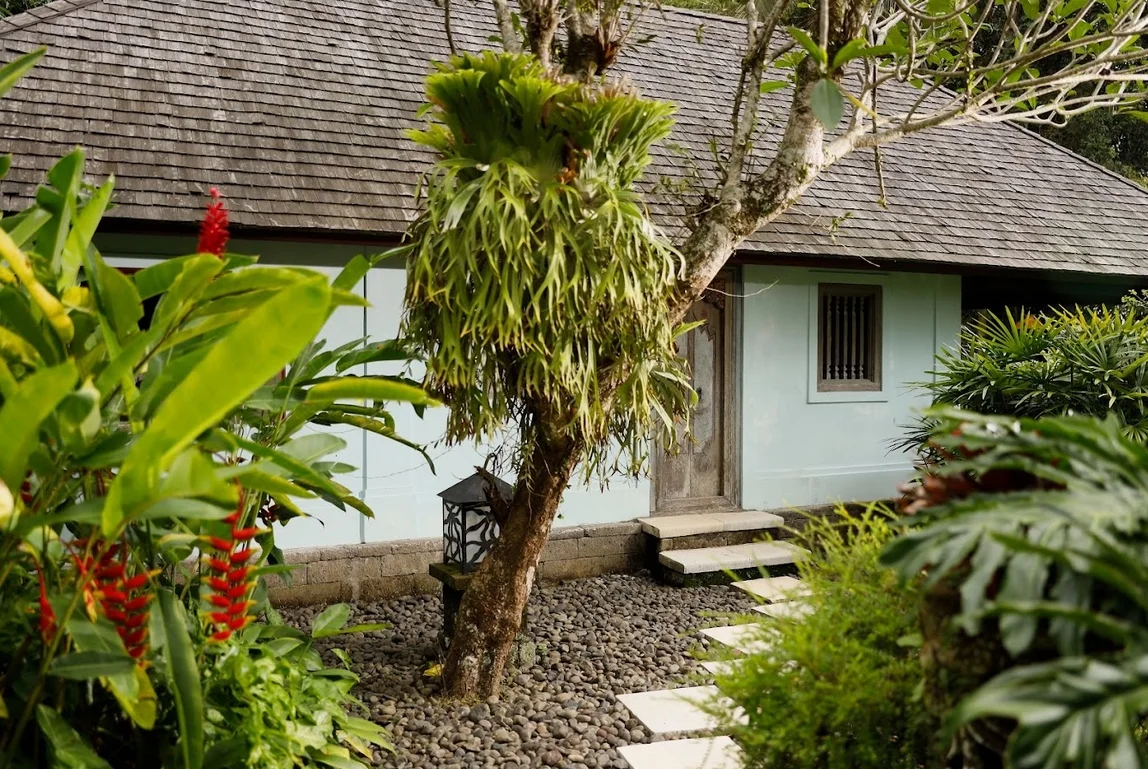 Peaceful 3-Bedroom Villa in Kedewatan Ubud with Infinity Pool — image 15