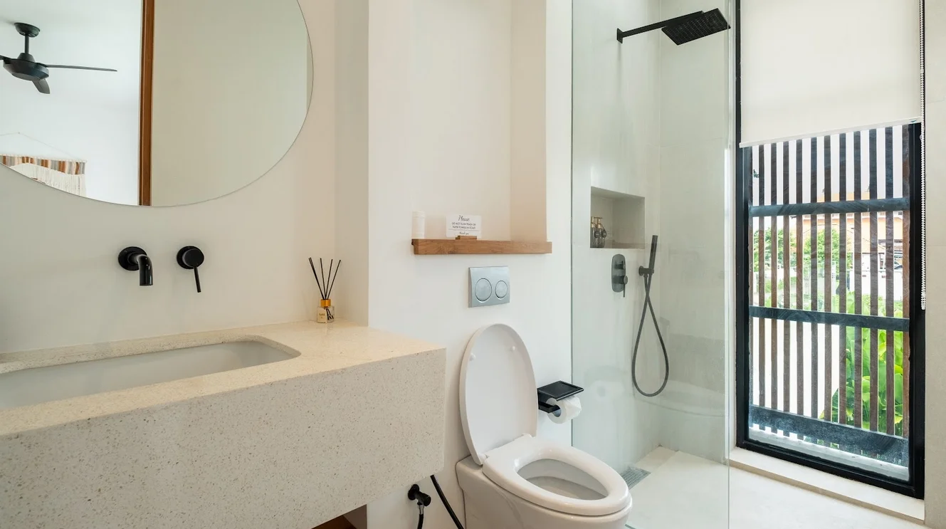 2-Bedroom Private Pool Villa Rental in Canggu – Sleek Private Villa — image 17