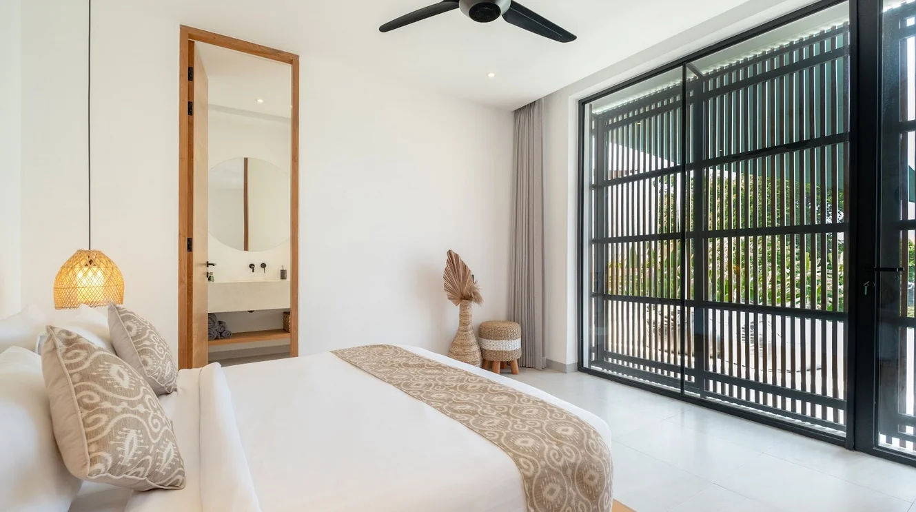 2-Bedroom Private Pool Villa Rental in Canggu – Sleek Private Villa — image 14