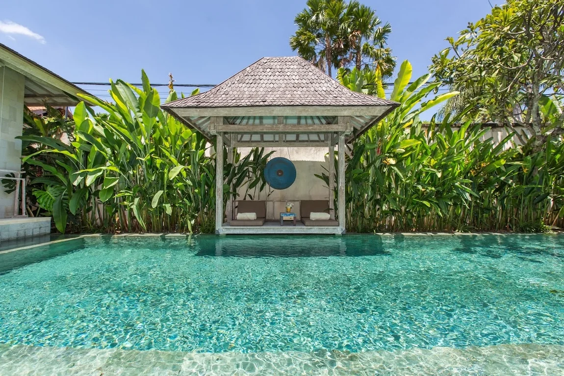 4-Bedroom Private Pool Villa Rental in Seminyak – Stylish Retreat — image 11