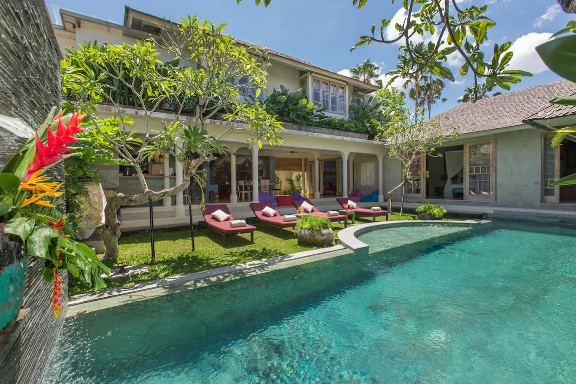 4-Bedroom Private Pool Villa Rental in Seminyak – Stylish Retreat — image 8