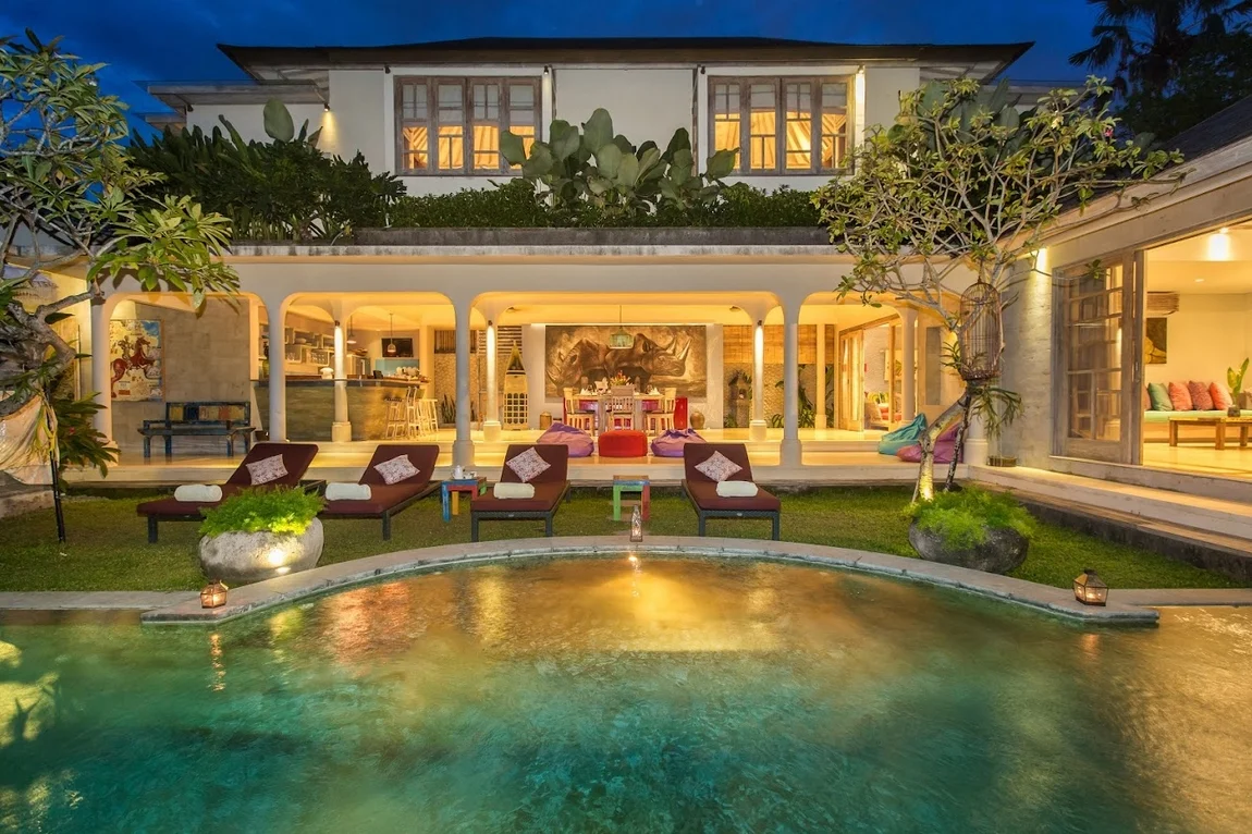 4-Bedroom Private Pool Villa Rental in Seminyak – Stylish Retreat — image 3