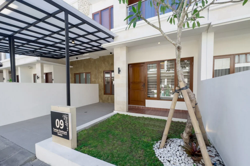 3-Bedroom Villa with Private Pool in Seminyak – Stylish Villa — image 10