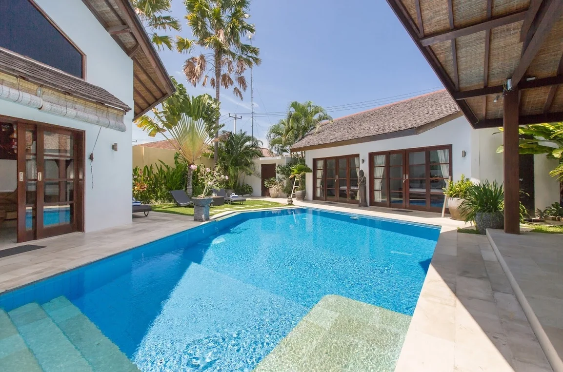 Stylish 3BR Private Villa w/ Pool, Garden & Top Location | Legian–Seminyak Border – BVI7903 — image 11