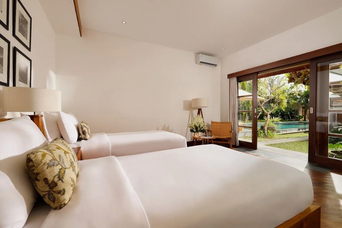 Stylish 3-Bedroom Villa in Pererenan Canggu – Comfortable & Peaceful Modern Tropical Villa — image 17
