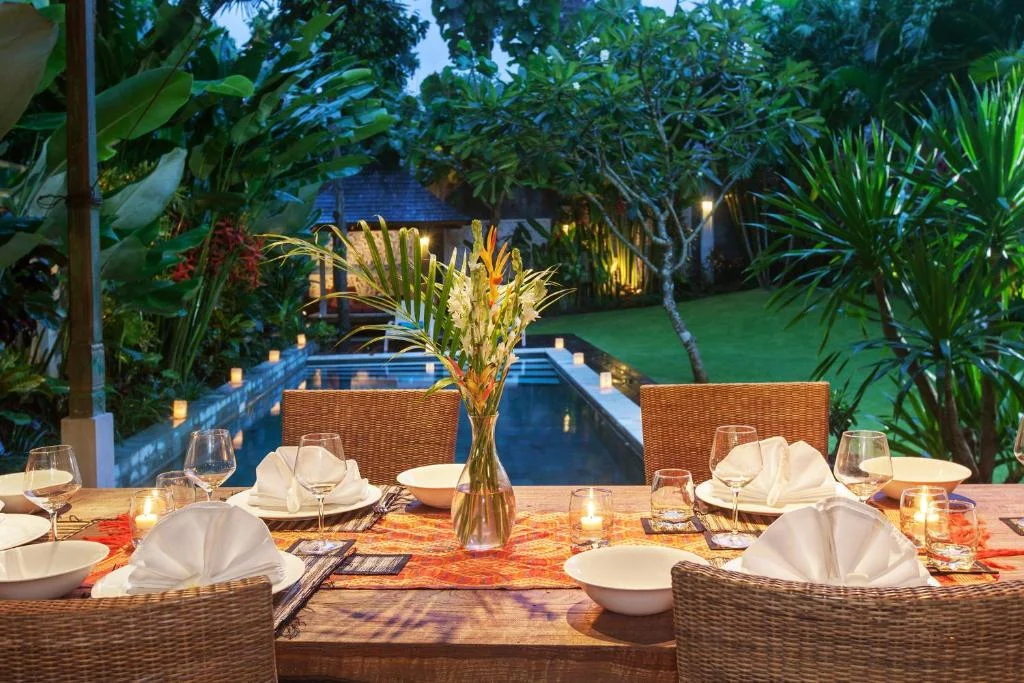 Stylish 3BR Villa Large Garden & Pool Near Seminyak Beach – BVI5754 — image 9