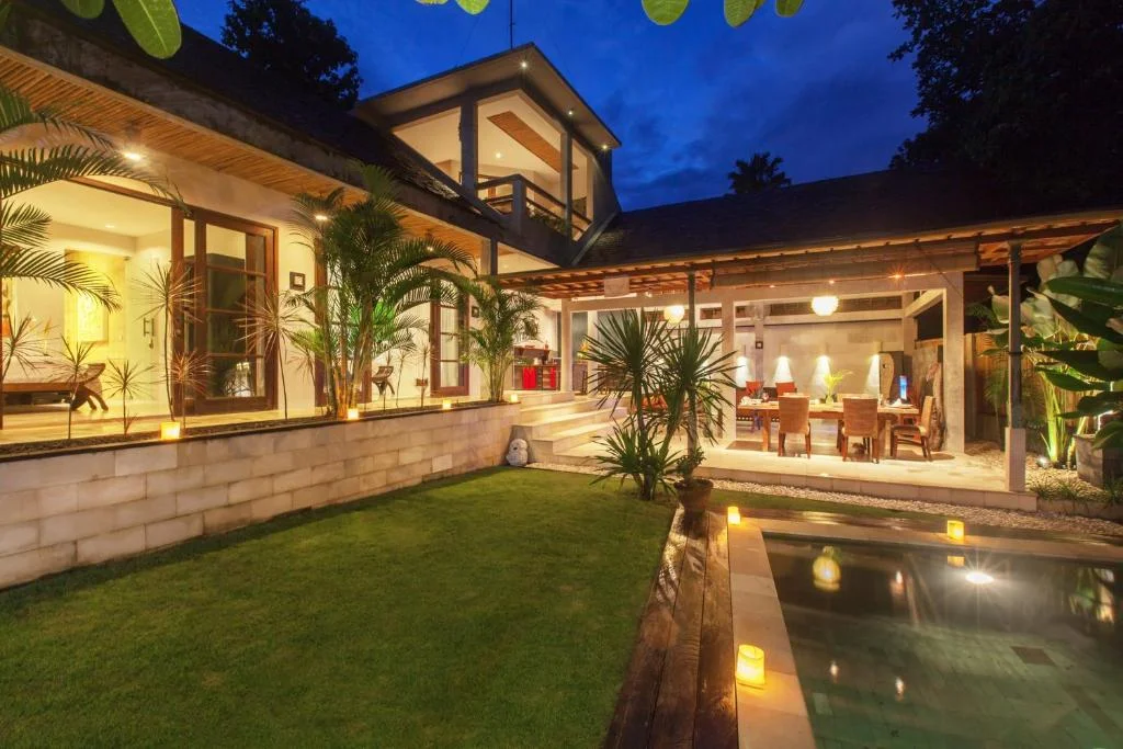 Stylish 3BR Villa Large Garden & Pool Near Seminyak Beach – BVI5754 — image 16