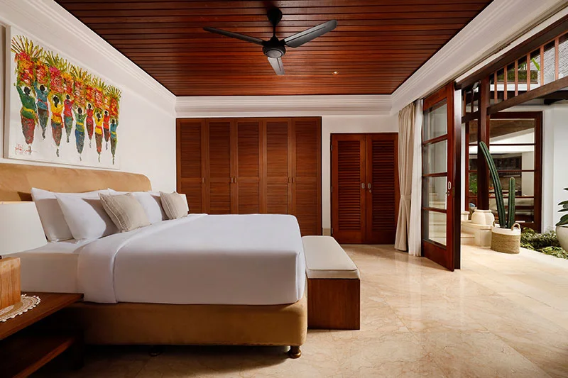 Stylish 3-Bedroom Villa with Private Pool, Walking Distance to Jimbaran Beach — image 9