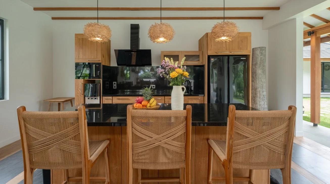 4-Bedroom Villa with Private Pool in Ubud – Stylish Villa — image 13
