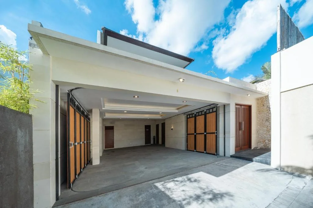 4-Bedroom Villa with Private Pool in Canggu – Stylish Villa — image 8