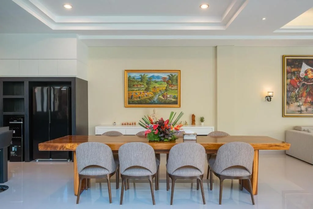 4-Bedroom Villa with Private Pool in Canggu – Stylish Villa — image 18