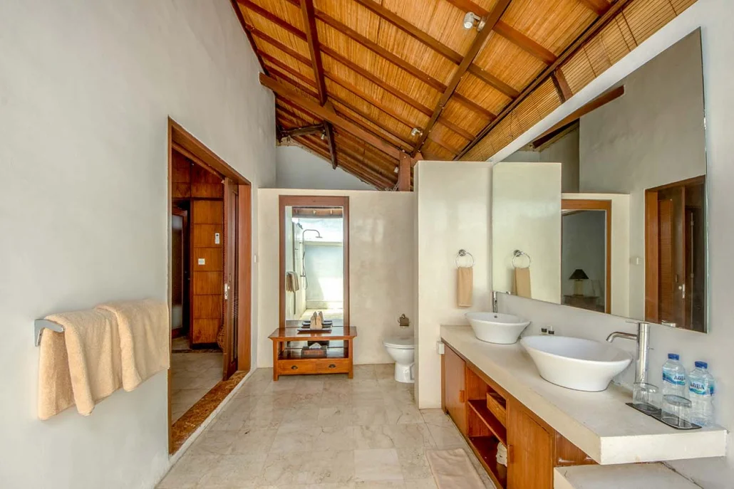 Stylish 4BR Villa with Pool in Petitenget Seminyak – Walk to Beach & Cafes – BVI2807 — image 17