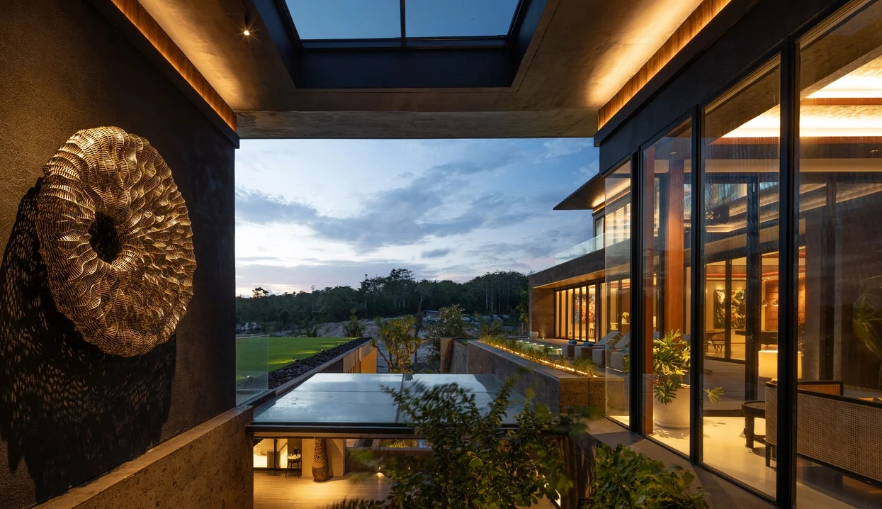 Luxury 7-Bedroom Villa in Uluwatu – 3 Swimming Pools, Cinema & Ocean View — image 16