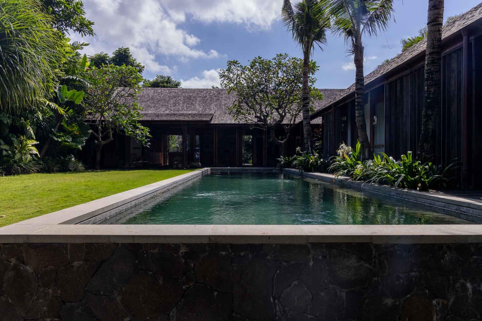 Sustainable 5-Bedroom Villa for Monthly Rent in Pererenan