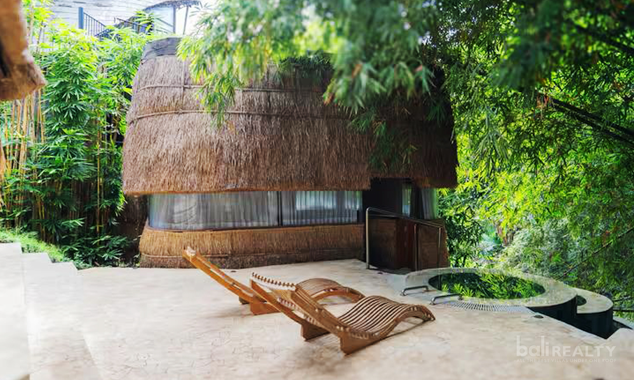 Hidden Riverside Sanctuary – Two Bedroom Alang Alang House – 2956