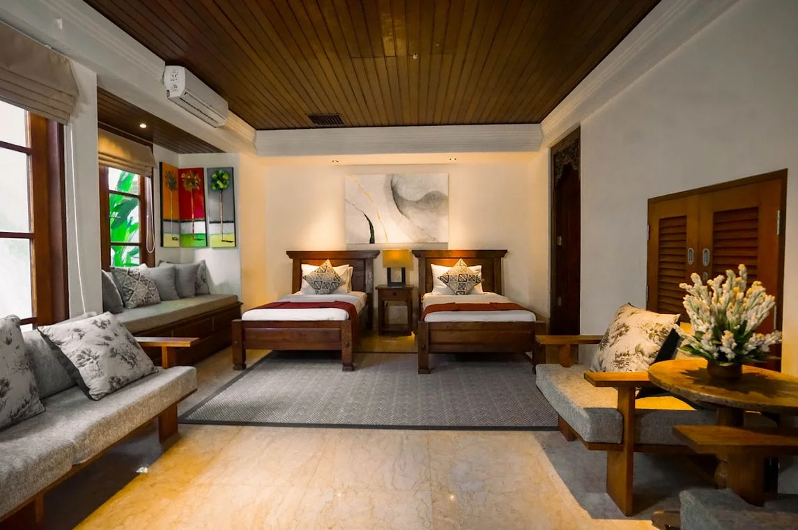 Tropical Hideaway 3-Bedroom Villa in Jimbaran – Family Villa Near the Beach — image 14