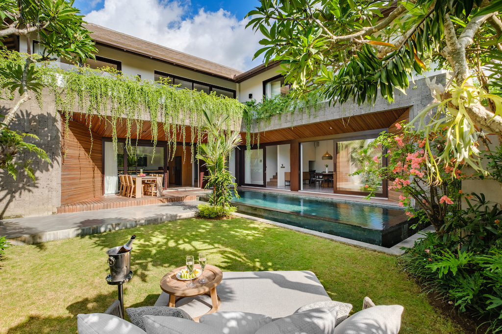 Generous 3-Bedroom Residence with Pool and Garage in Babakan, Canggu — image 1