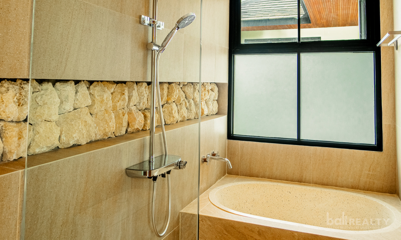 Long Lease Three-Bedroom Tropical Villa in Ungasan Near the Beach 2966 — image 7